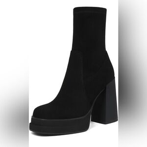 Elegant Black Women's Boots